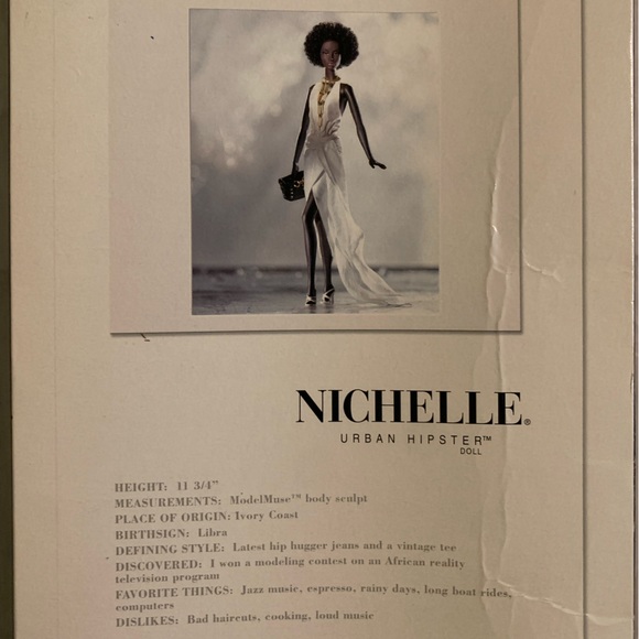 Mattel Barbie Gold Label 2004 Model Of The Moment Michelle Urban Hipster Doll - Picture 5 of 15